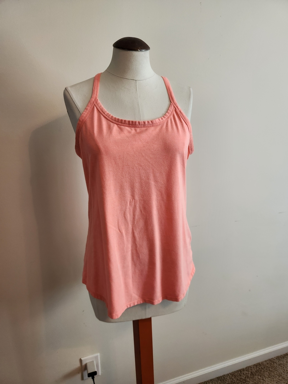 No Boundaries Coral Tank Top - Scoop Neck, Thin Straps